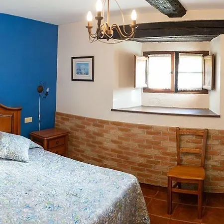 Casa Rural La Corrolada Country house *