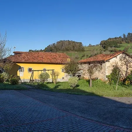 Casa Rural La Corrolada Avin