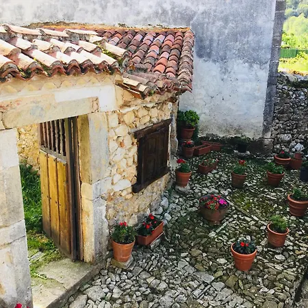 Country house Casa Rural La Corrolada Avin