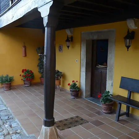 Country house Casa Rural La Corrolada Avin