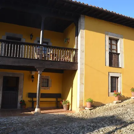 Country house Casa Rural La Corrolada Avin