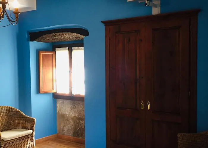 La Corrolada Casa rural Avín