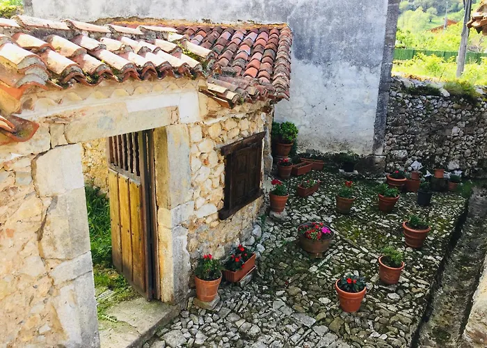 Casa rural La Corrolada Avín